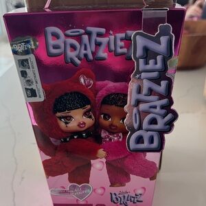 Bratz Bratziez Sweetheartz Seriez - Blind Box Collectible